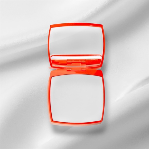 Chanel Red Compact Mirro - Picture 5 of 6